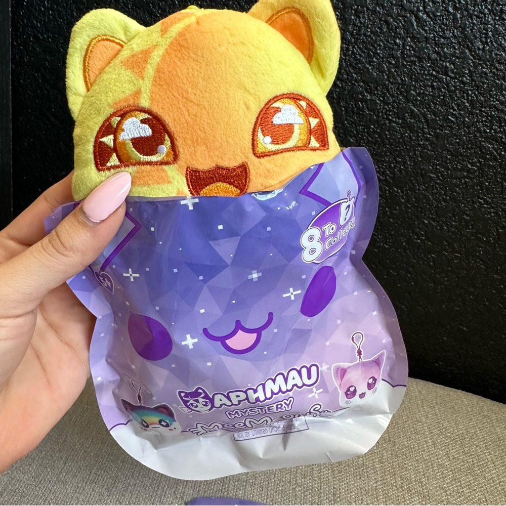 Sun Clip Mystery MeeMeows Plush Clip-On (1)